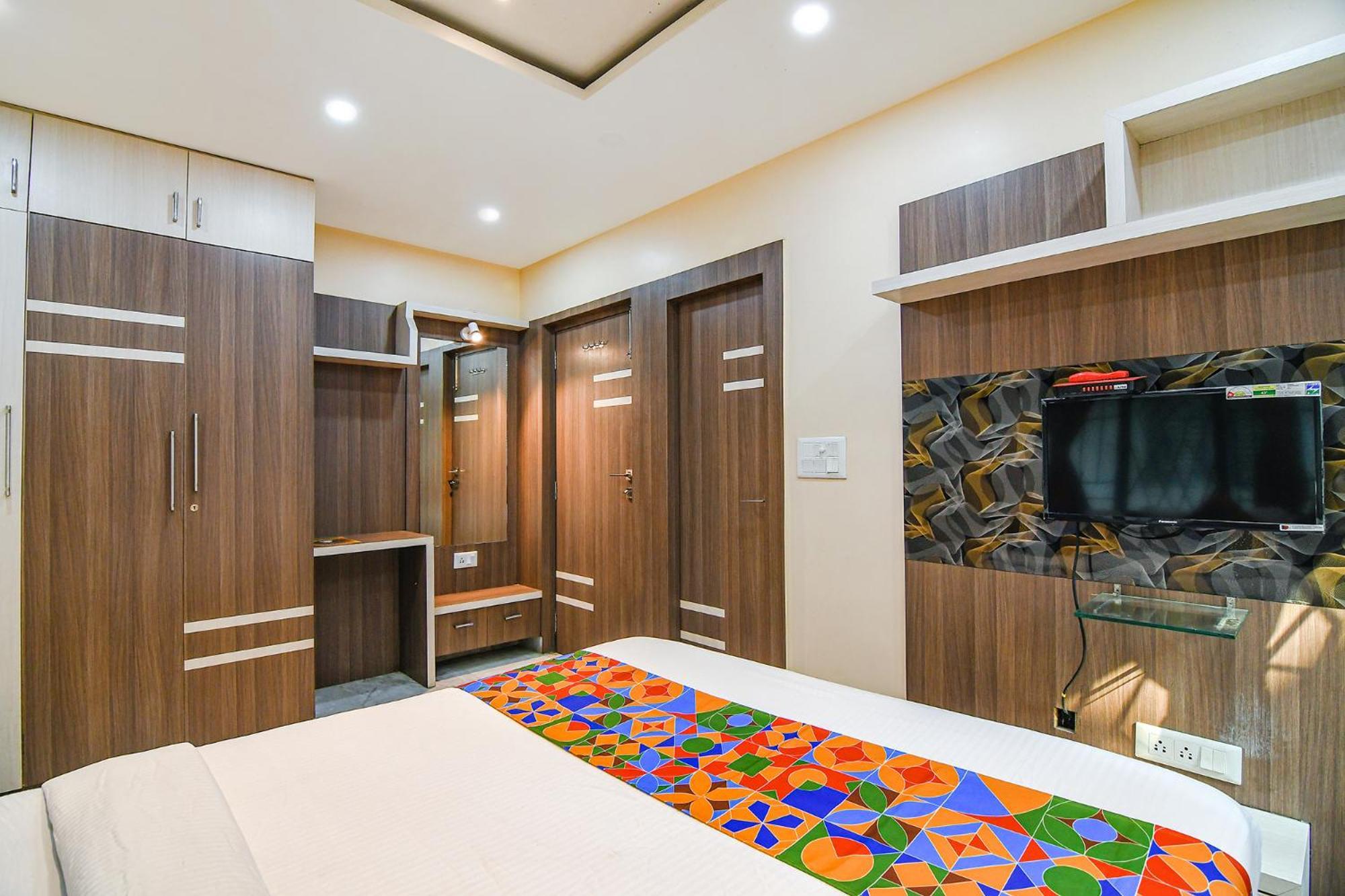 Fabexpress Scholer Motel كولكاتا المظهر الخارجي الصورة